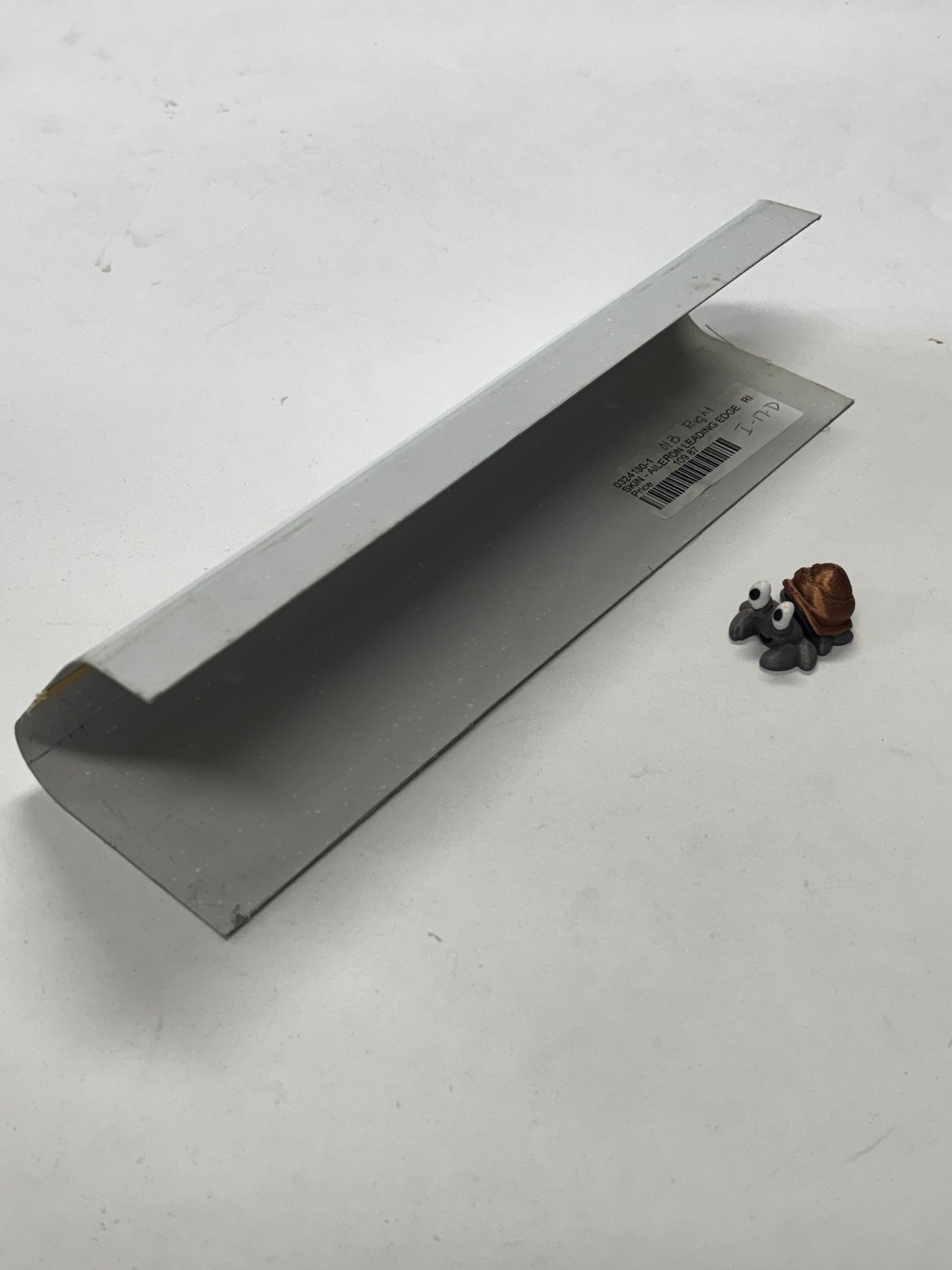 0324130-1 SKIN - AILERON LEADING EDGE RIGHT O.B.