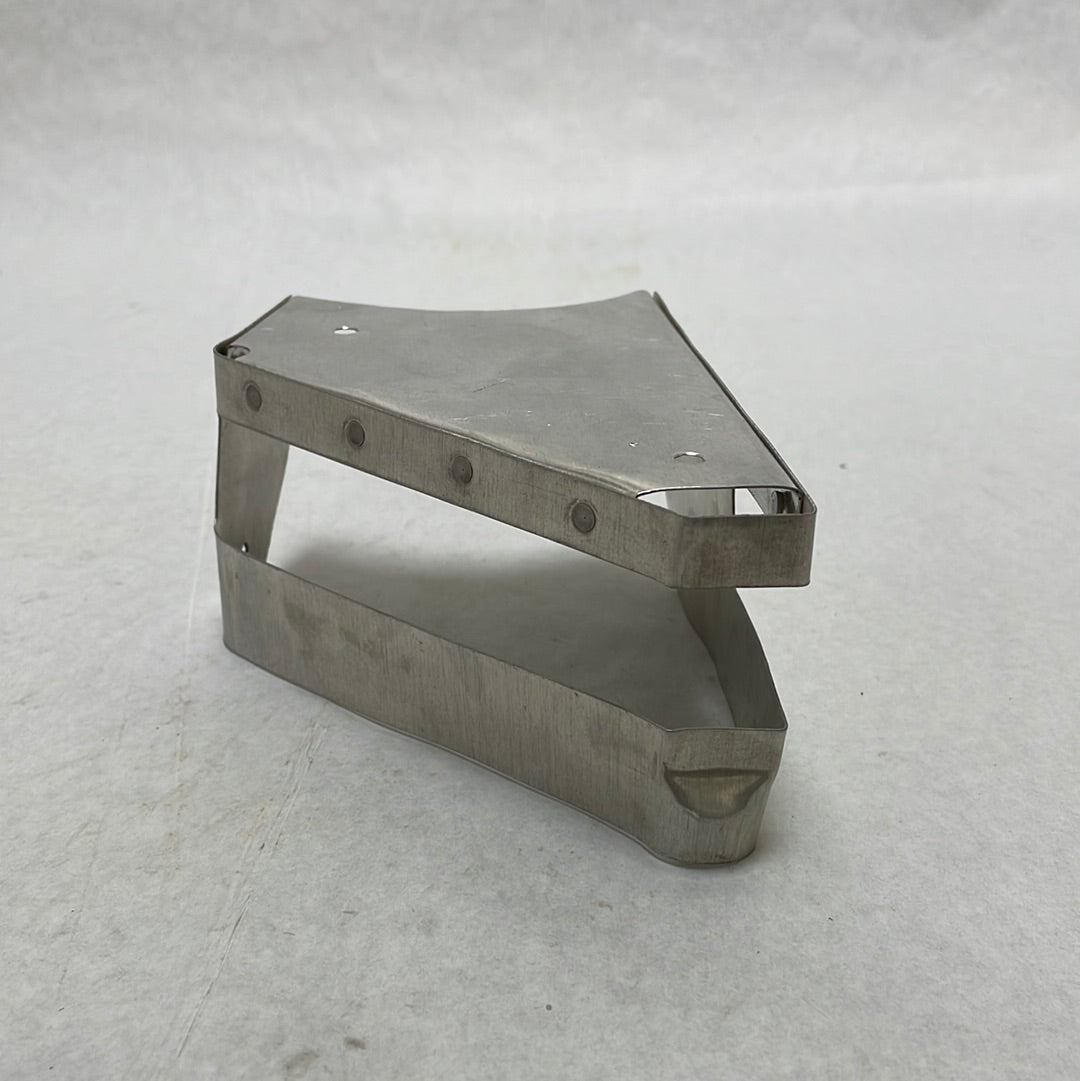 0324110-1 Aileron Hinge Cover
