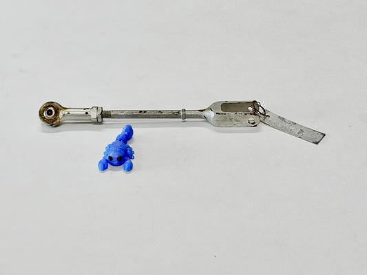 0320121 ROD ASSEMBLY, AILERON PUSH PULL USED