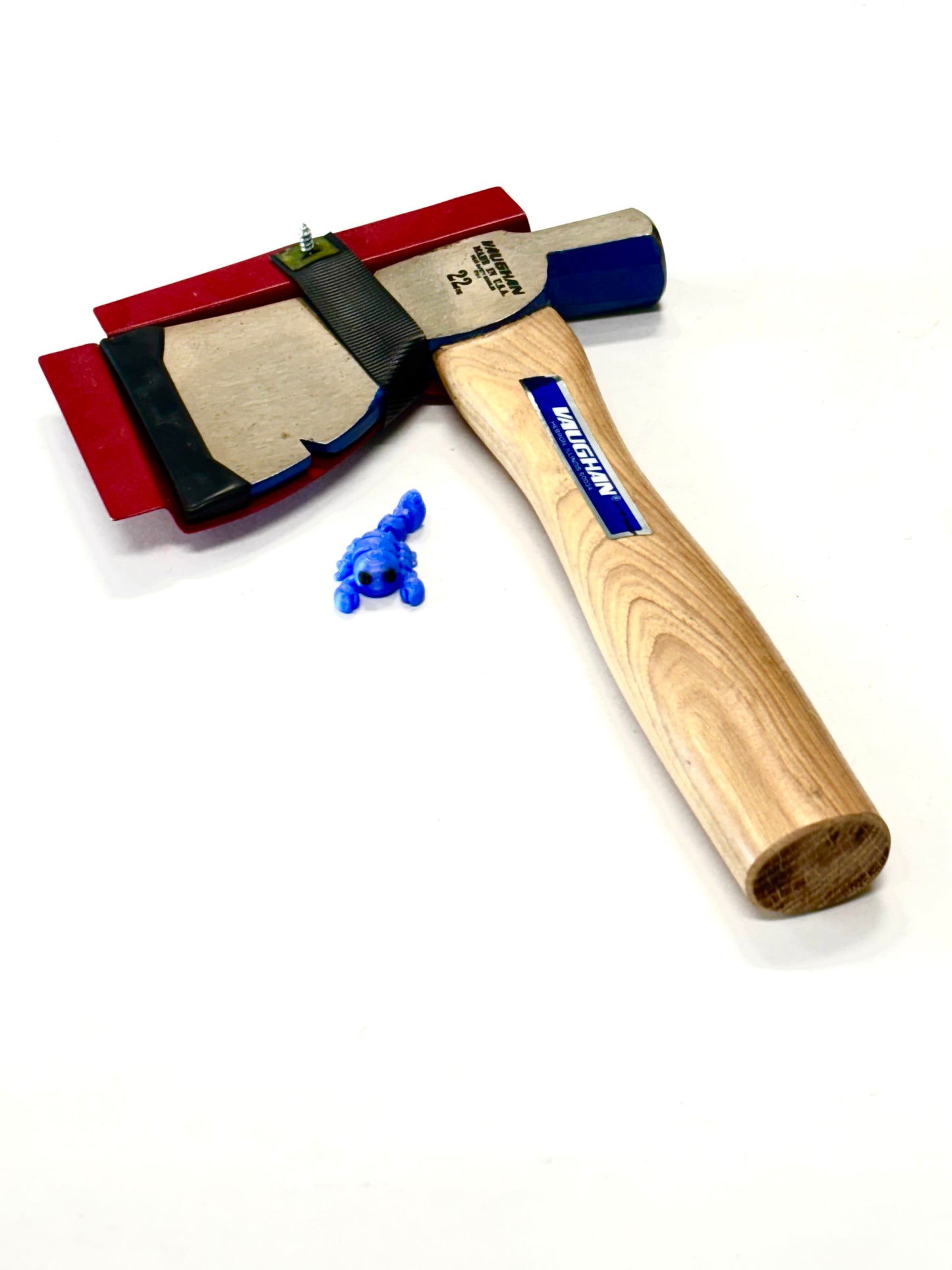 Axe01 Crash Axe w/ Holder