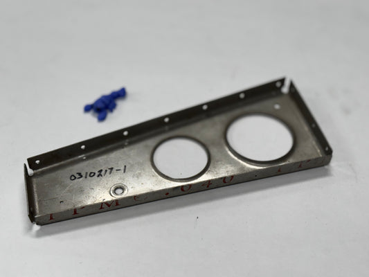 0310217-1 Bracket, Aileron Pulley Cabin Top Right (Used)
