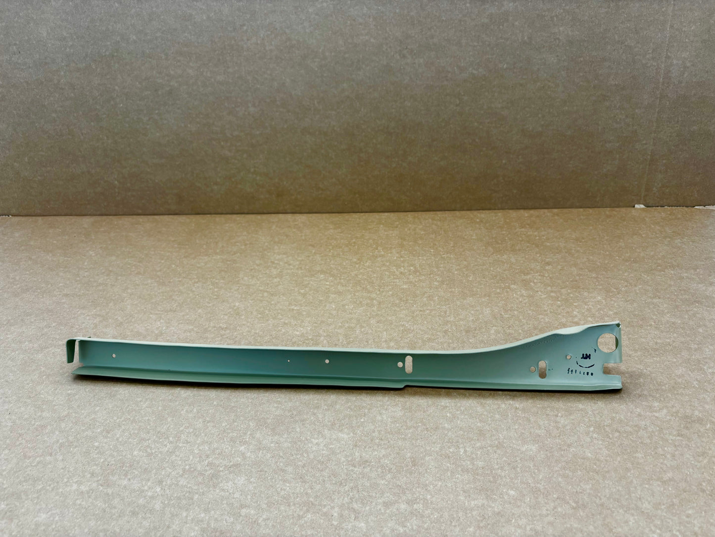 0311197  Stringer Assy. B/H Right