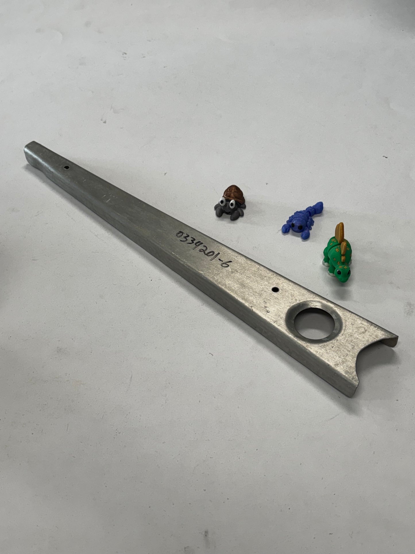 0334201-6 RIB - ELEVATOR INBOARD