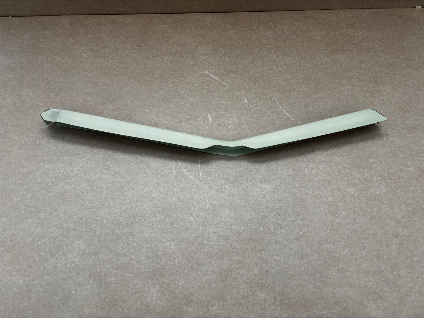 0311122 Pilot Window Frame Assembly